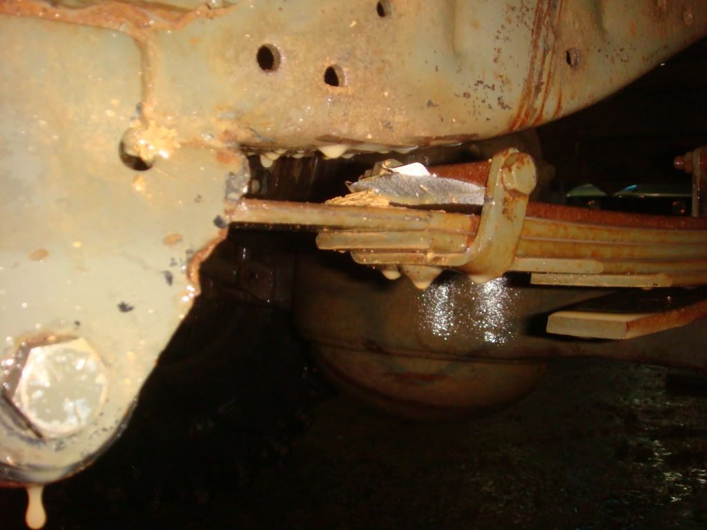 Broken Leaf spring Pirate 4x4